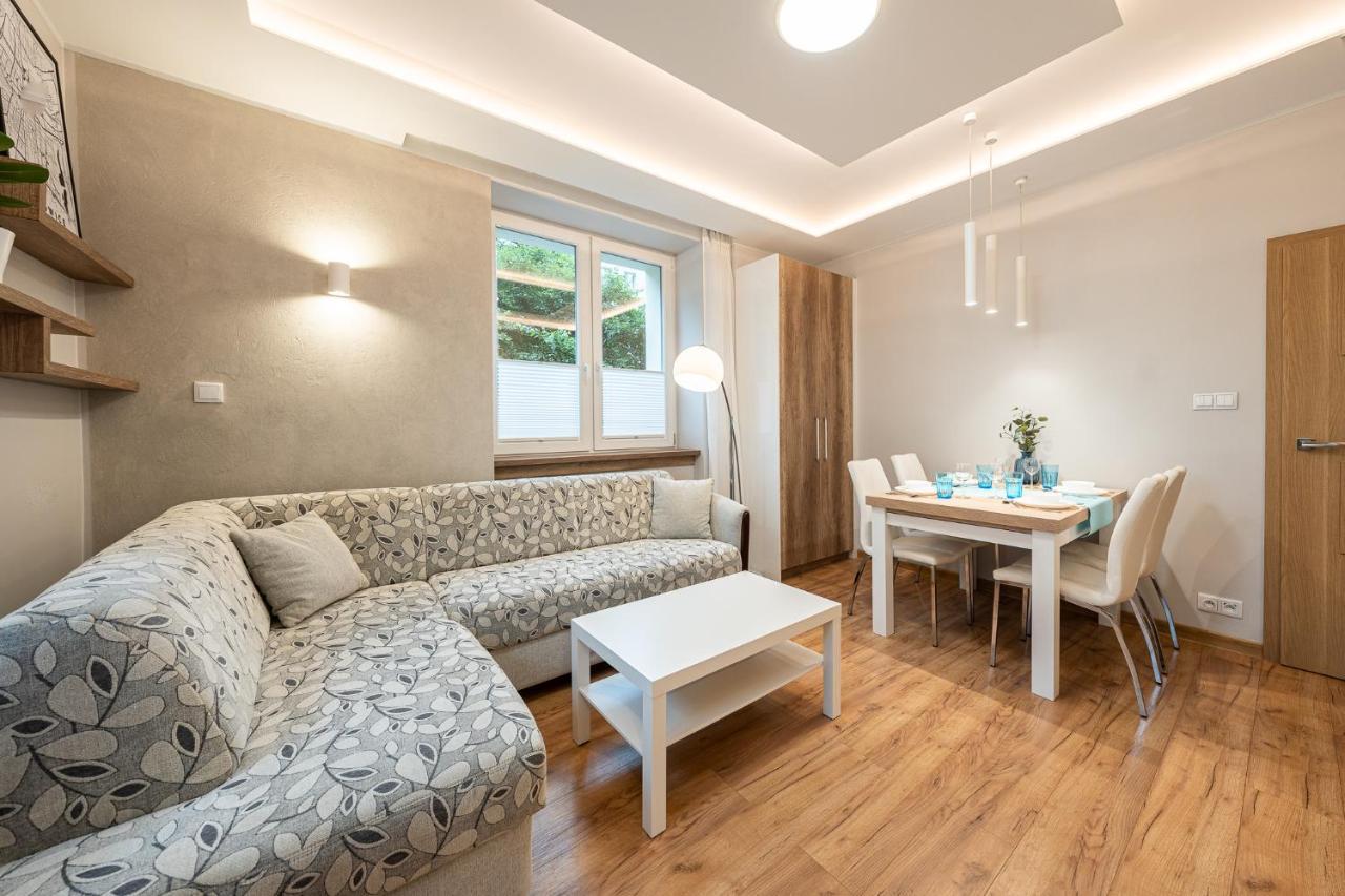 Apartment Bluebird Katowice Near Spodek Mck & City Center Extérieur photo